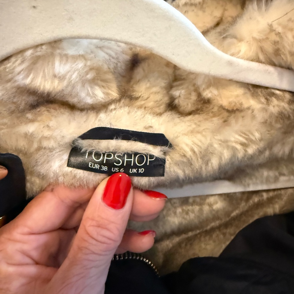 Topshop Black Jacket with Cream Fur Hood - Picture 5 of 5